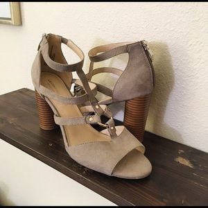New! Liz Claiborne Bahati Heels Size 10